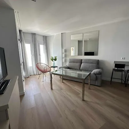 Luxury Frontal Al Mar, Benalbeach Διαμέρισμα *